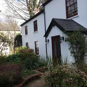 Bed & Breakfast The Laurels, Cardiff