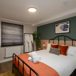 Guest house Benjamin By Koya Homes - 3 Double Bedroom Apartment, Centre, Free Parking, Cardiff