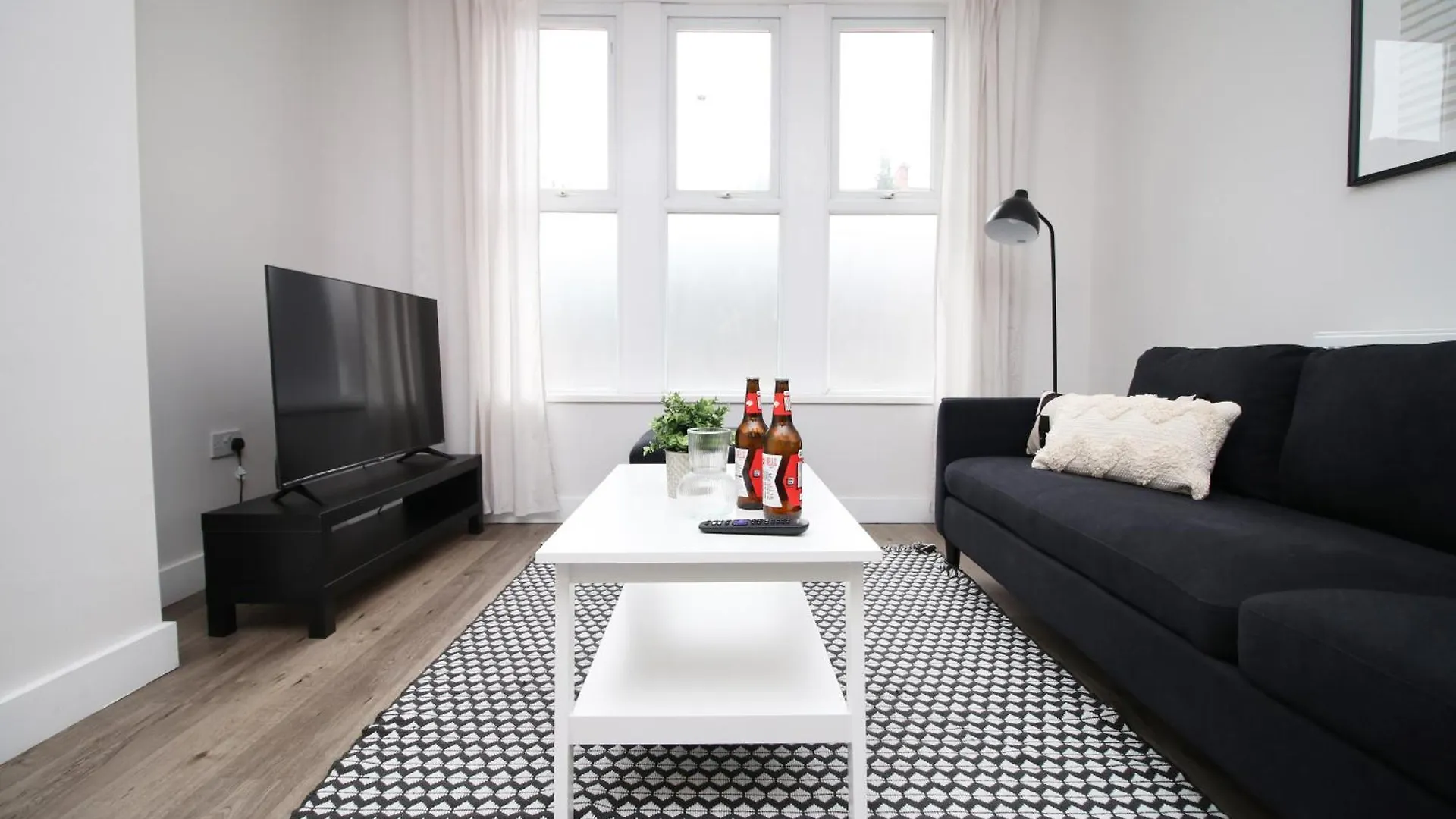 קארדיף Large 5 Bedroom House - Harlequin Gardens By Ty Sa